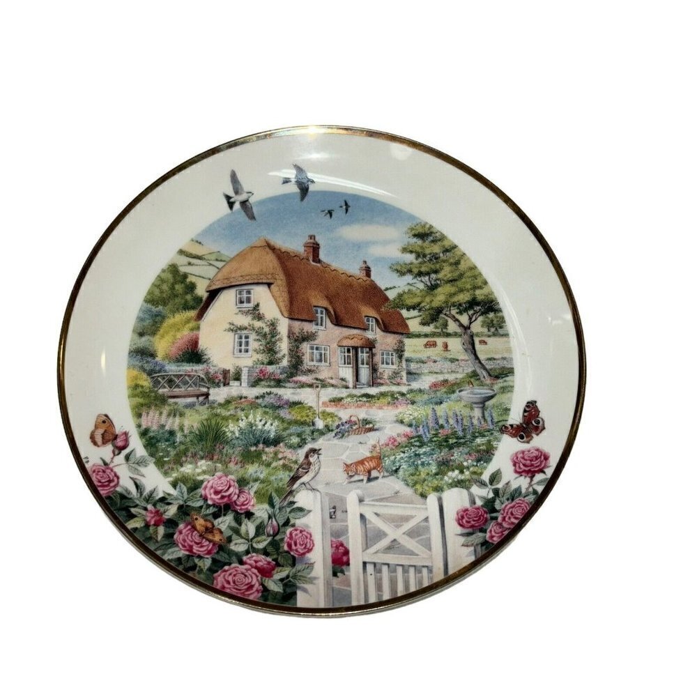 Franklin Mint Heirloom Vintage Decorative Hanging Plate Rose Cottage Ltd Edition